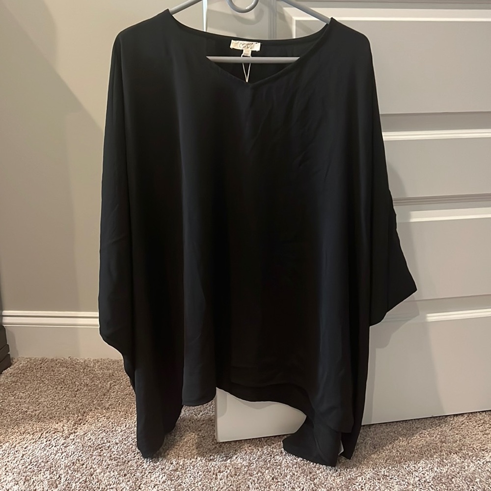 Brand new black tunic top! S/M